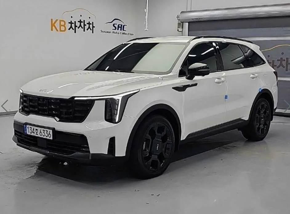 Kia Sorento — фото 1