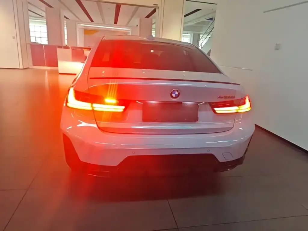 BMW 3 Series — фото 4