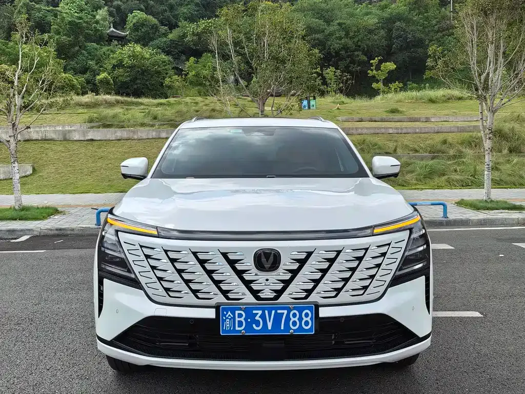 Changan CS75 PLUS — фото 7