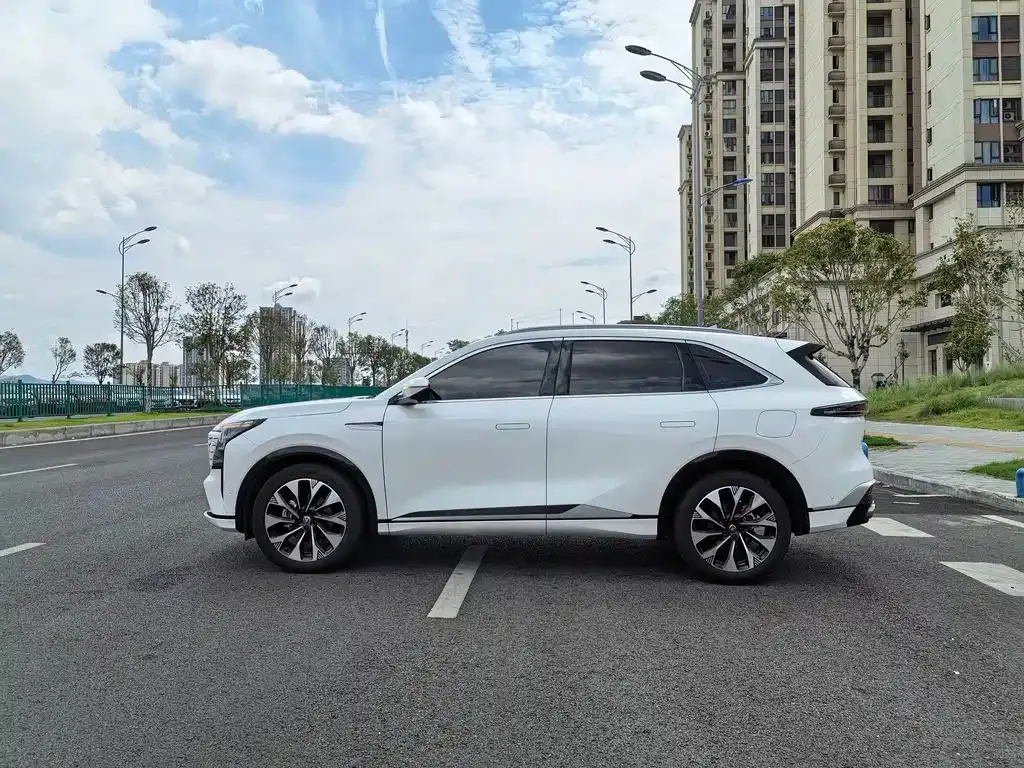 Changan CS75 PLUS — фото 10