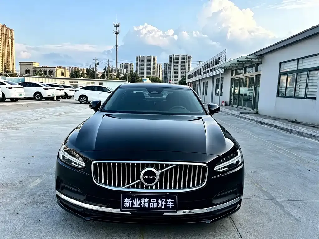 Volvo S90 — фото 8