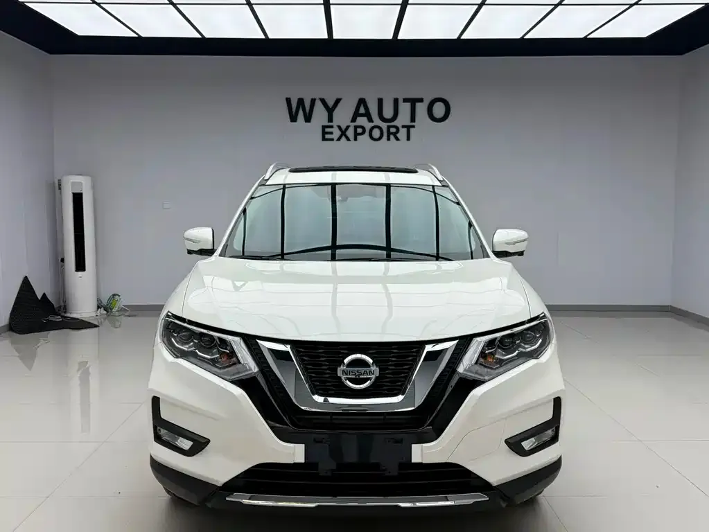 Nissan X-Trail — фото 7