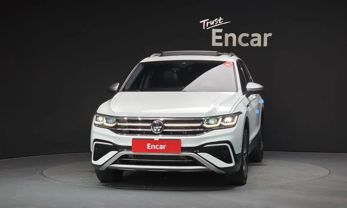 Volkswagen Tiguan — фото 4