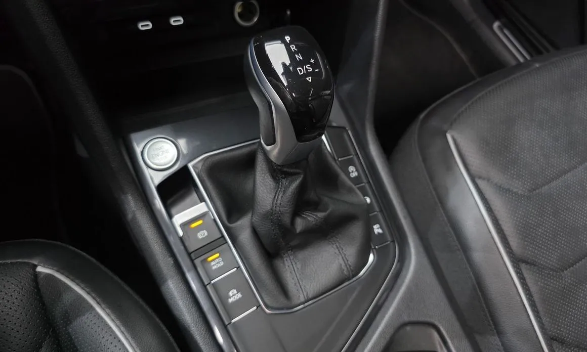 Volkswagen Tiguan — фото 3