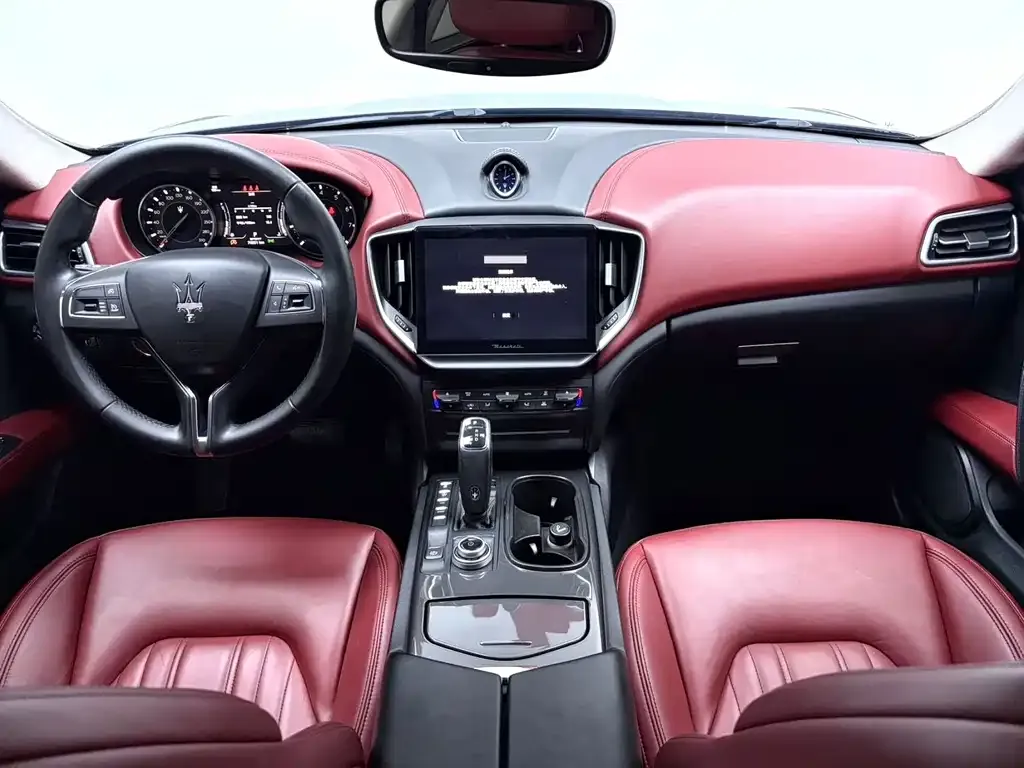Maserati Ghibli — фото 9