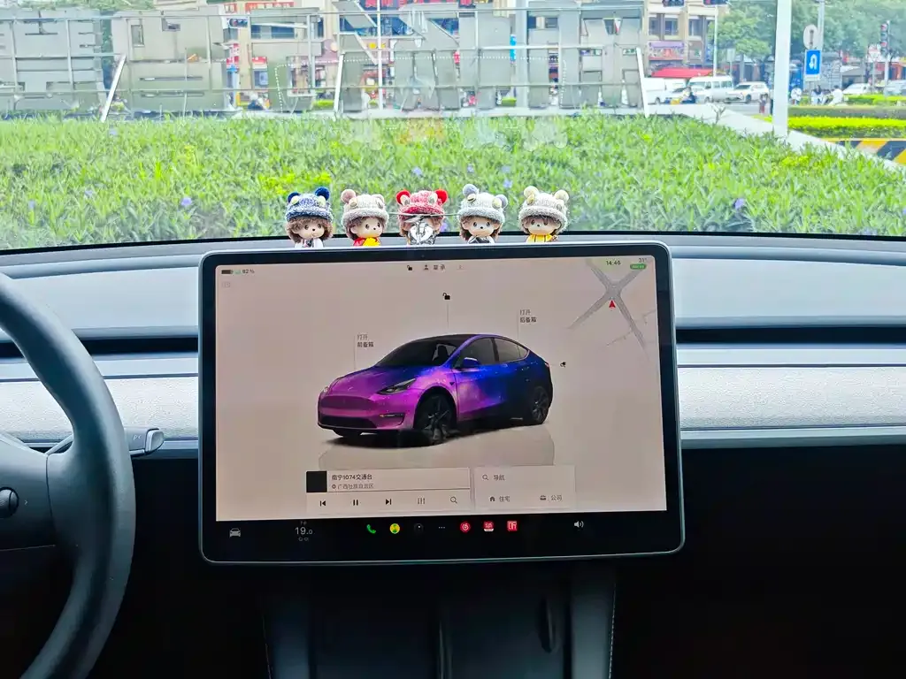 Tesla Model Y — фото 6