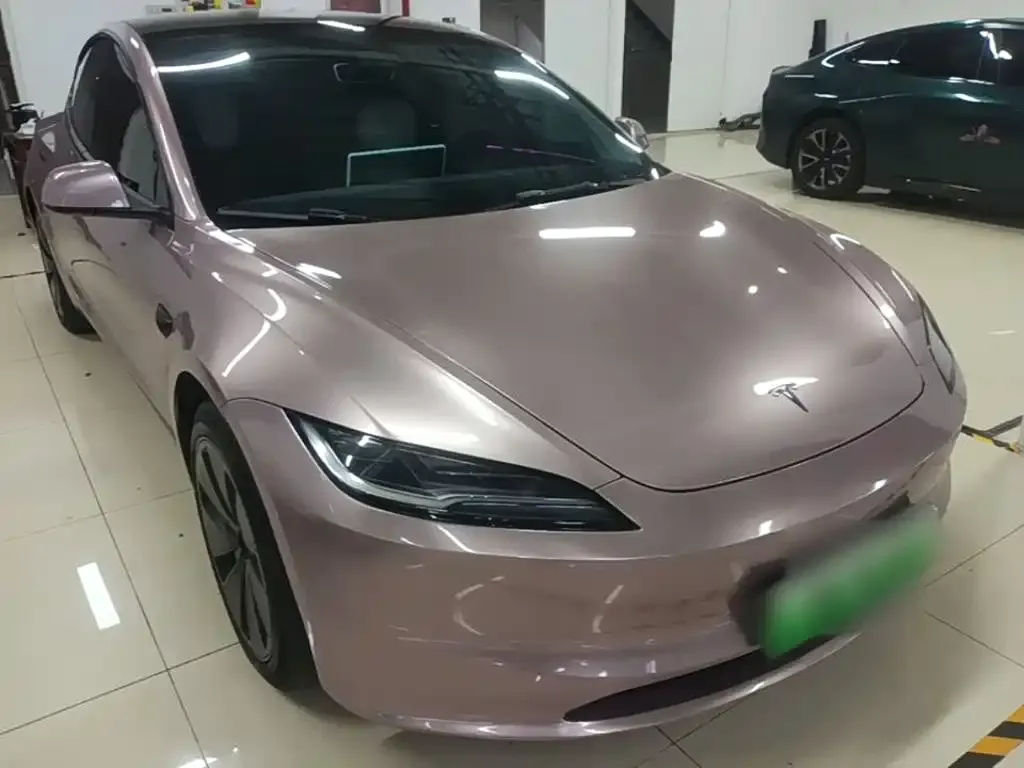 Tesla Model 3 — фото 5