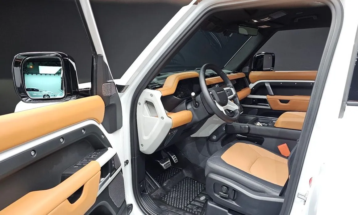 Land Rover Defender — фото 10