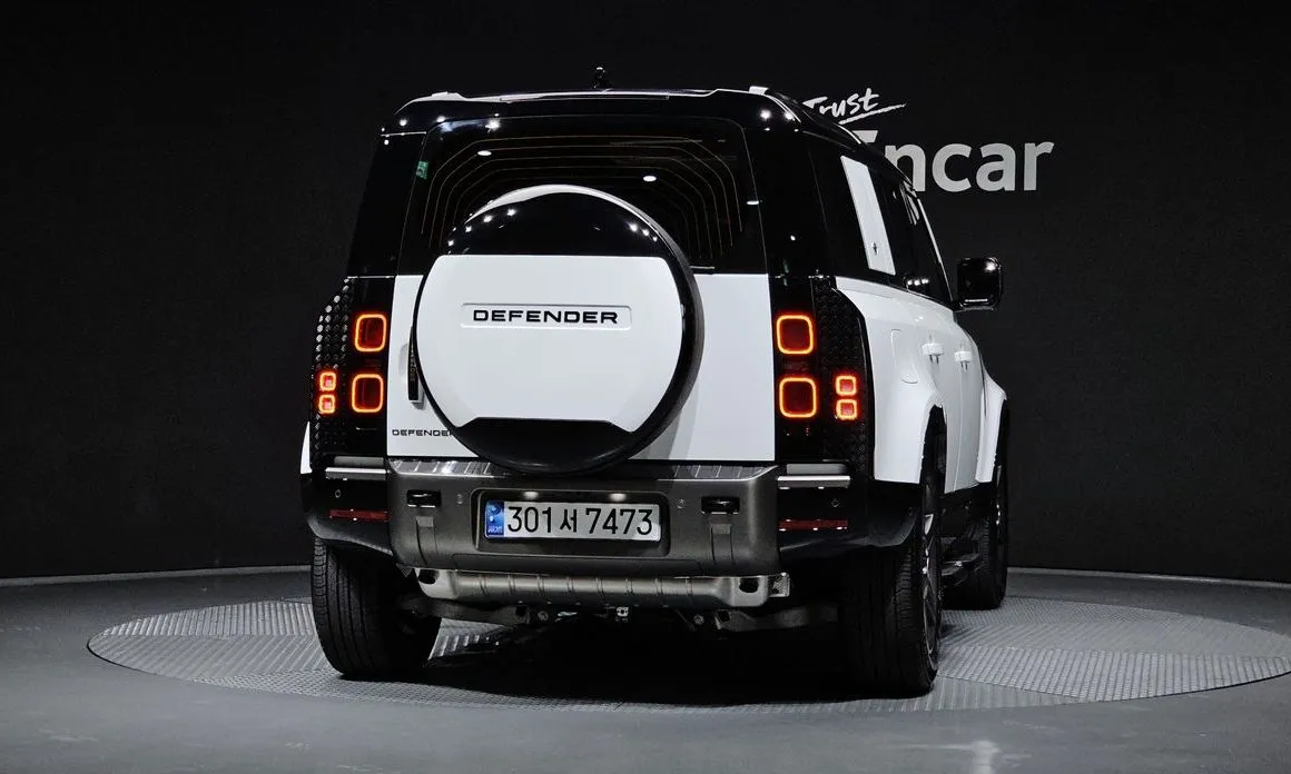 Land Rover Defender — фото 3