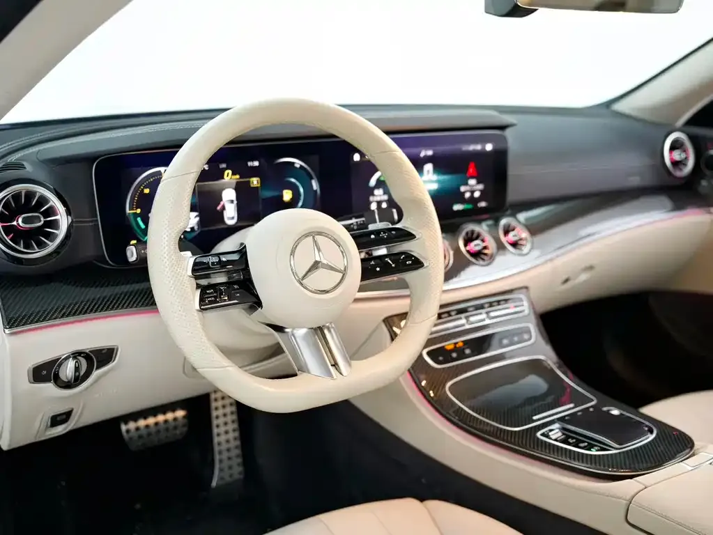 Mercedes-Benz E-Class (Import) — фото 4