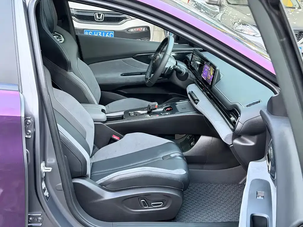 GAC Motor Shadow Leopard — фото 7