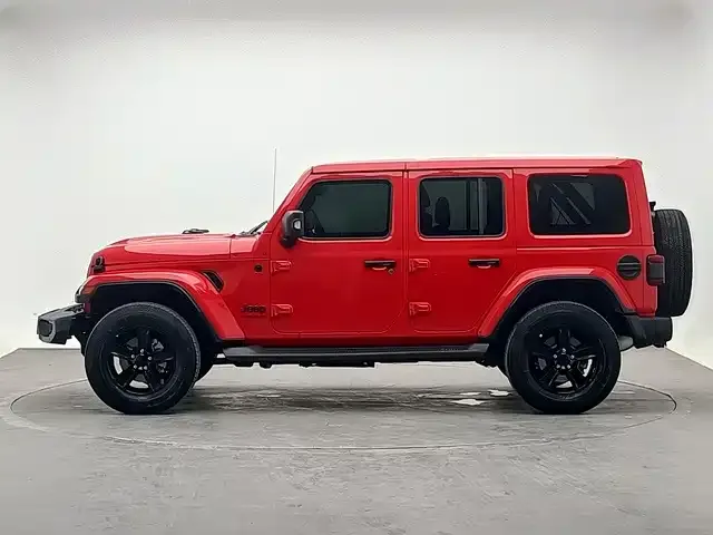 Jeep Wrangler — фото 4