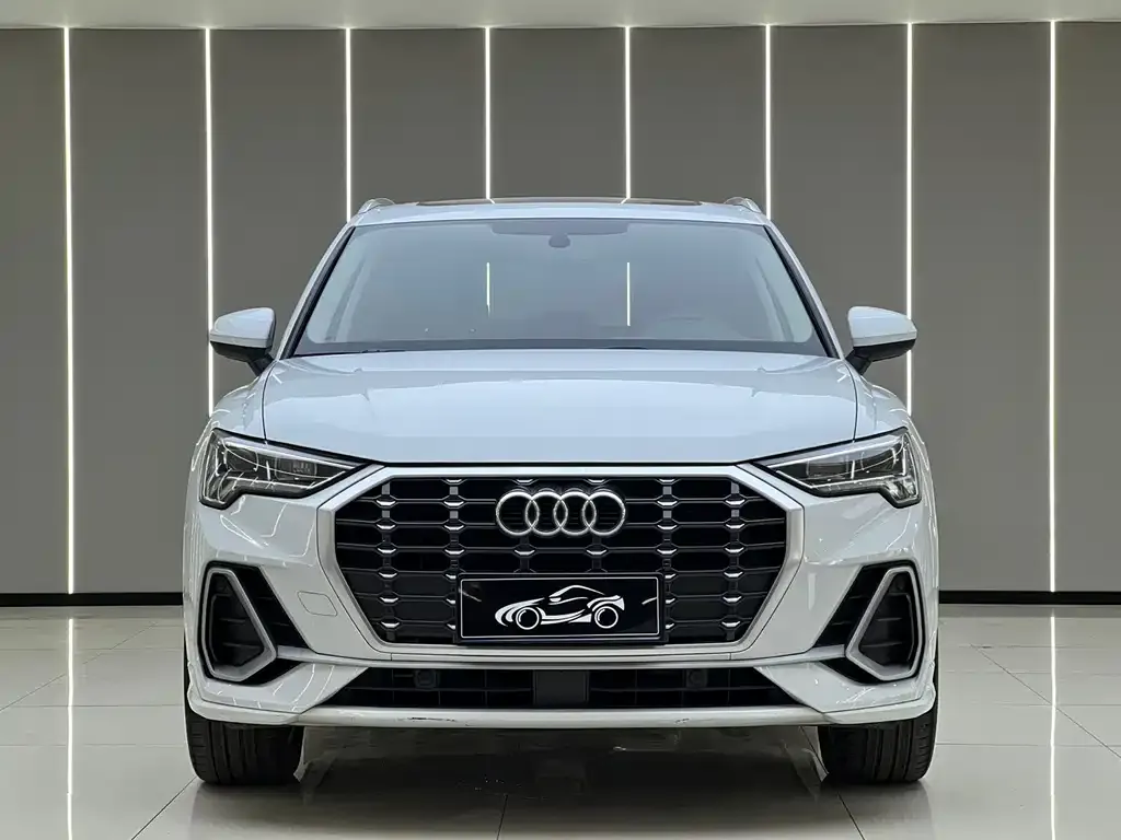 Audi Q3 — фото 2