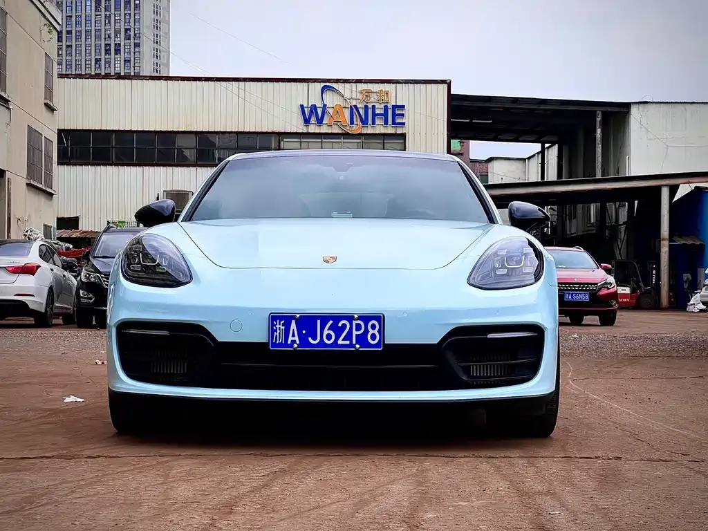 Porsche Panamera — фото 10