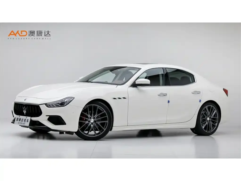 Maserati Ghibli — фото 1