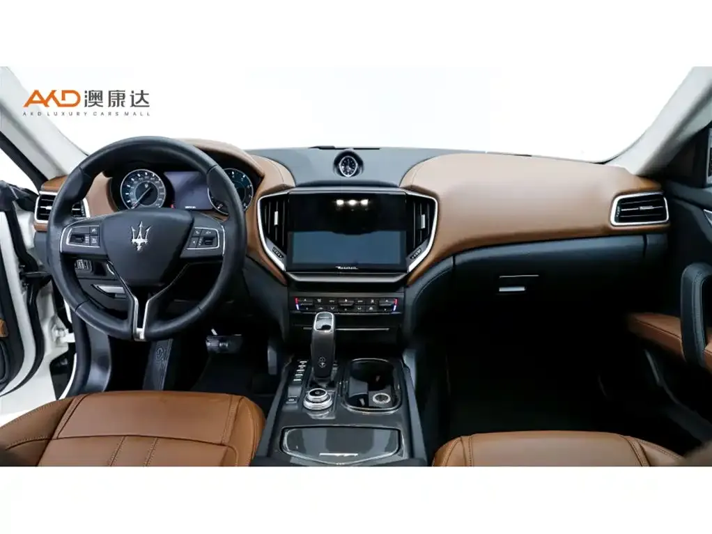 Maserati Ghibli — фото 9