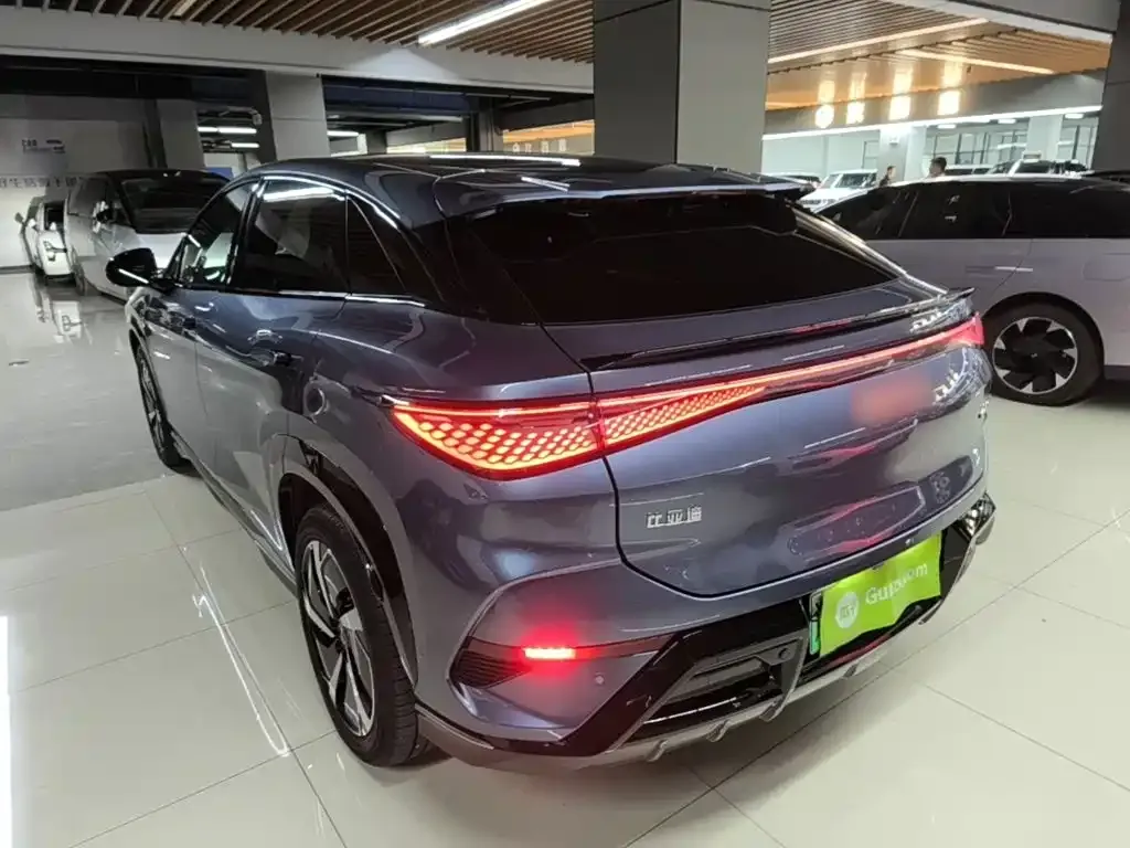 BYD Sealion 07 EV — фото 8