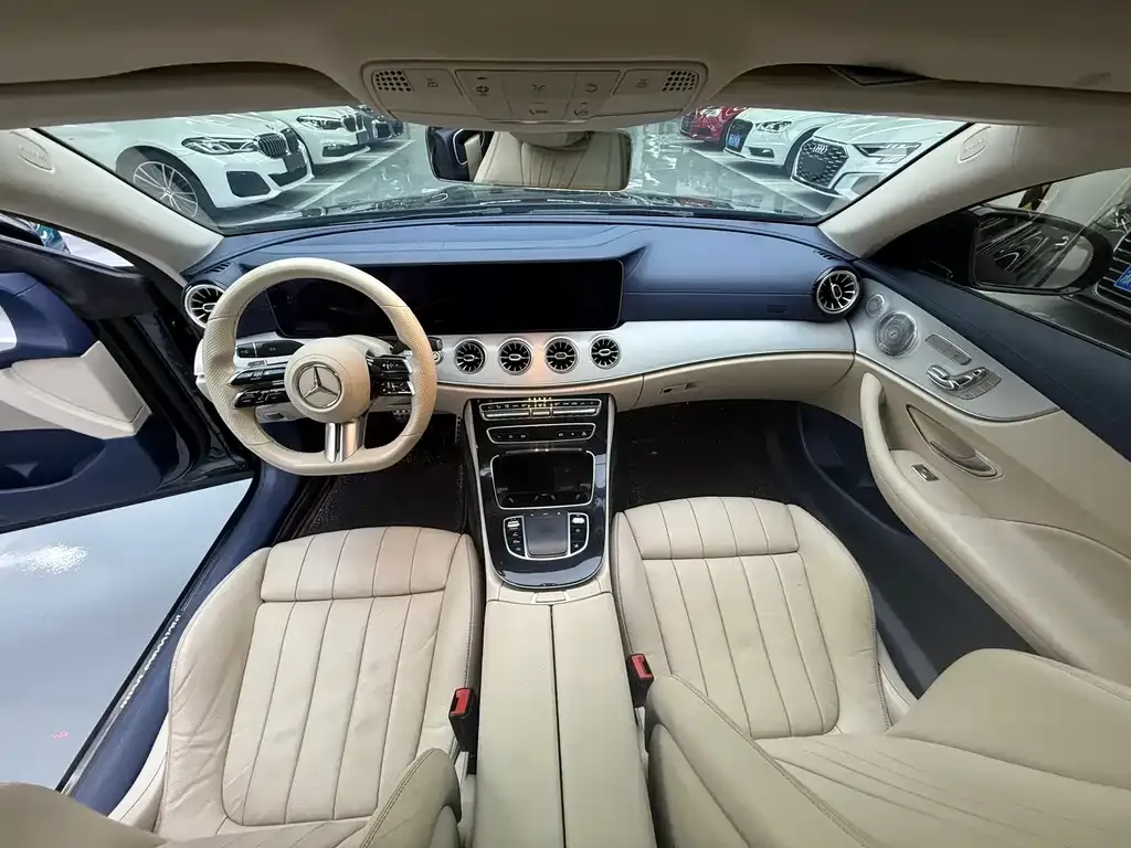 Mercedes-Benz E-Class (Import) — фото 9