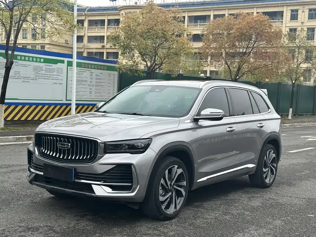 Geely Xingyue L — фото 1