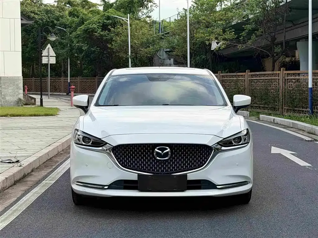 Mazda Atenza — фото 1