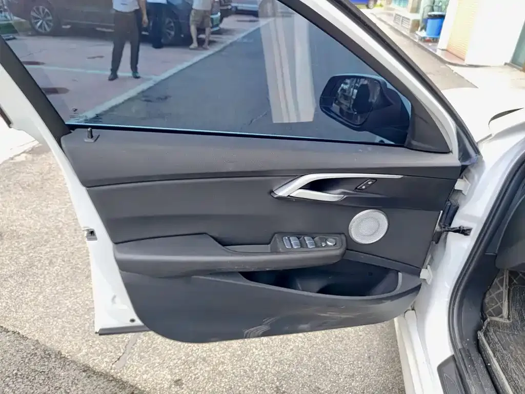 BMW 1 Series — фото 10