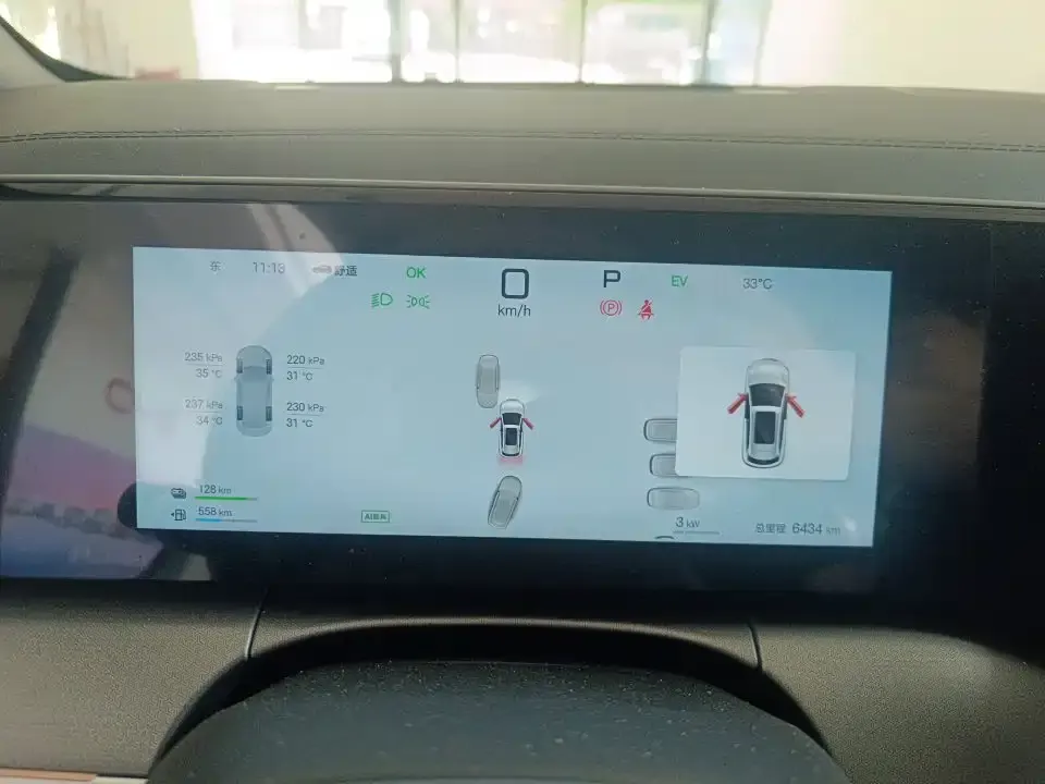 BYD L DM-i — фото 2