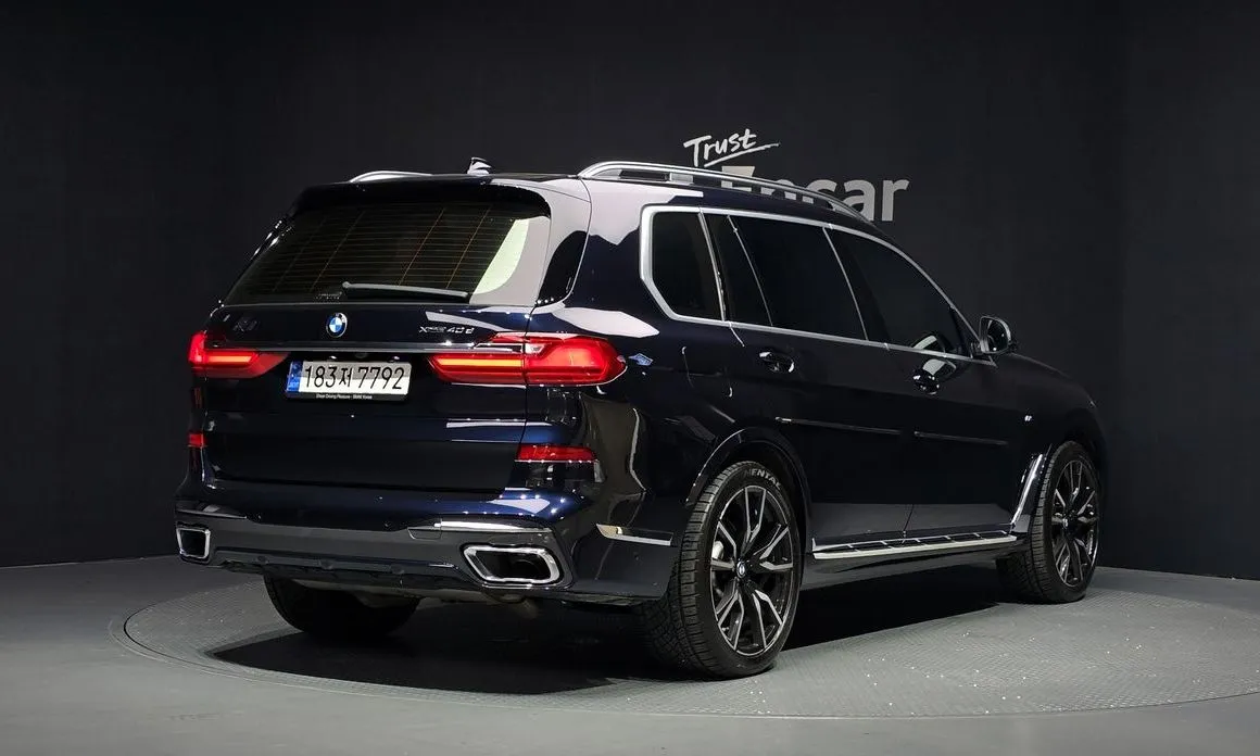 BMW X7 — фото 5