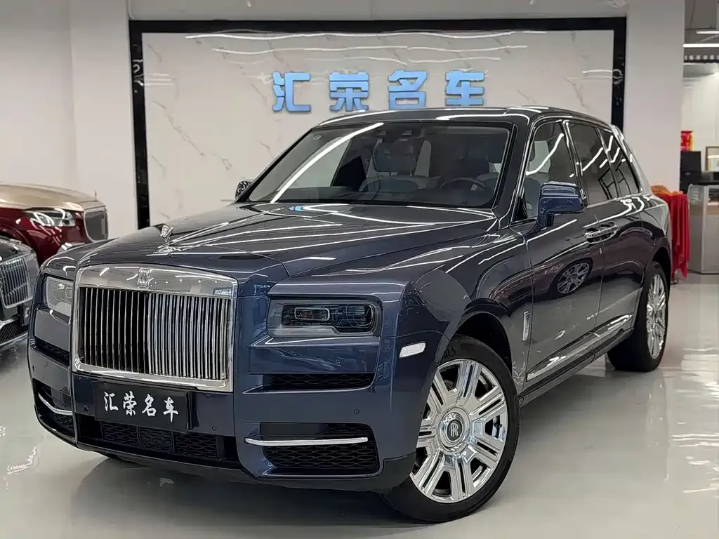 Rolls-Royce Cullinan — фото 1