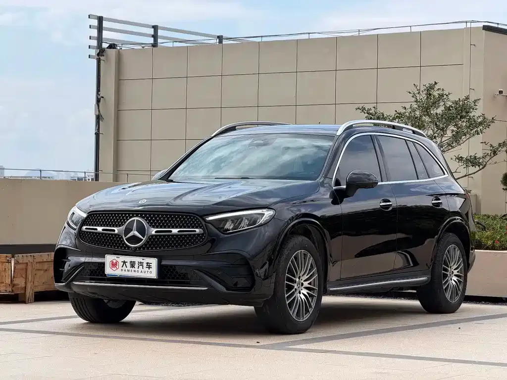 Mercedes-Benz GLC — фото 1