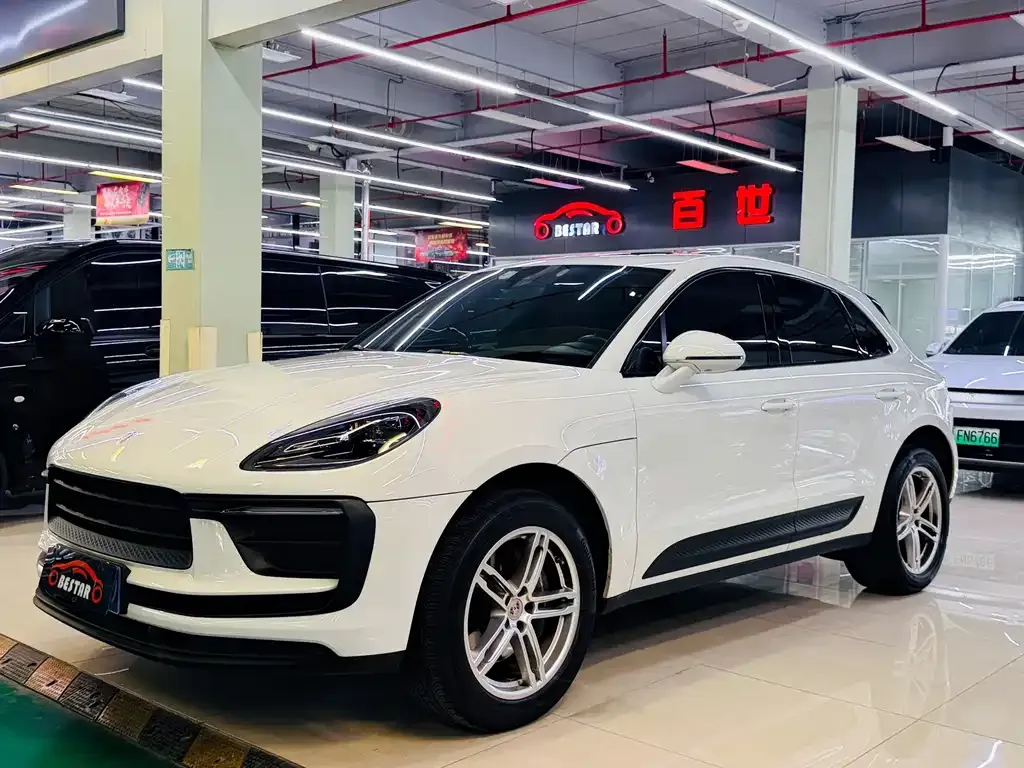 Porsche Macan — фото 6