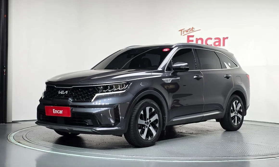 Kia Sorento — фото 1