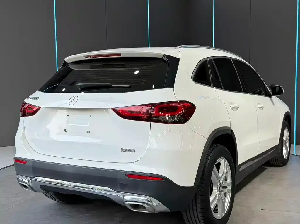 Mercedes-Benz GLA — фото 3