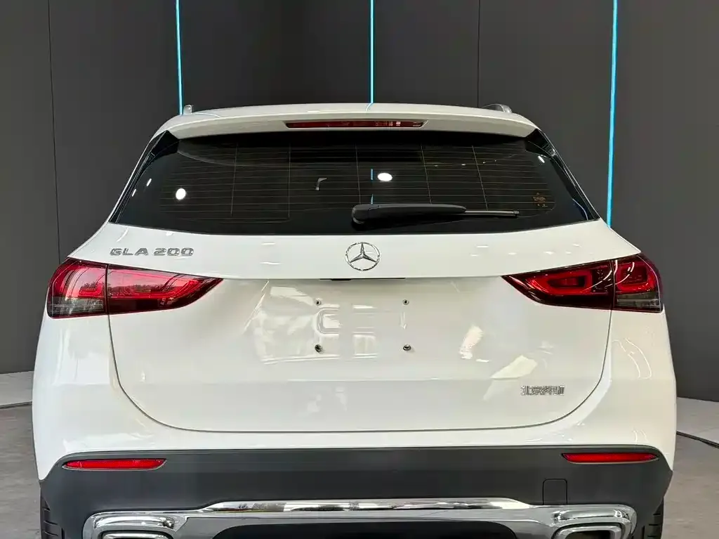 Mercedes-Benz GLA — фото 7