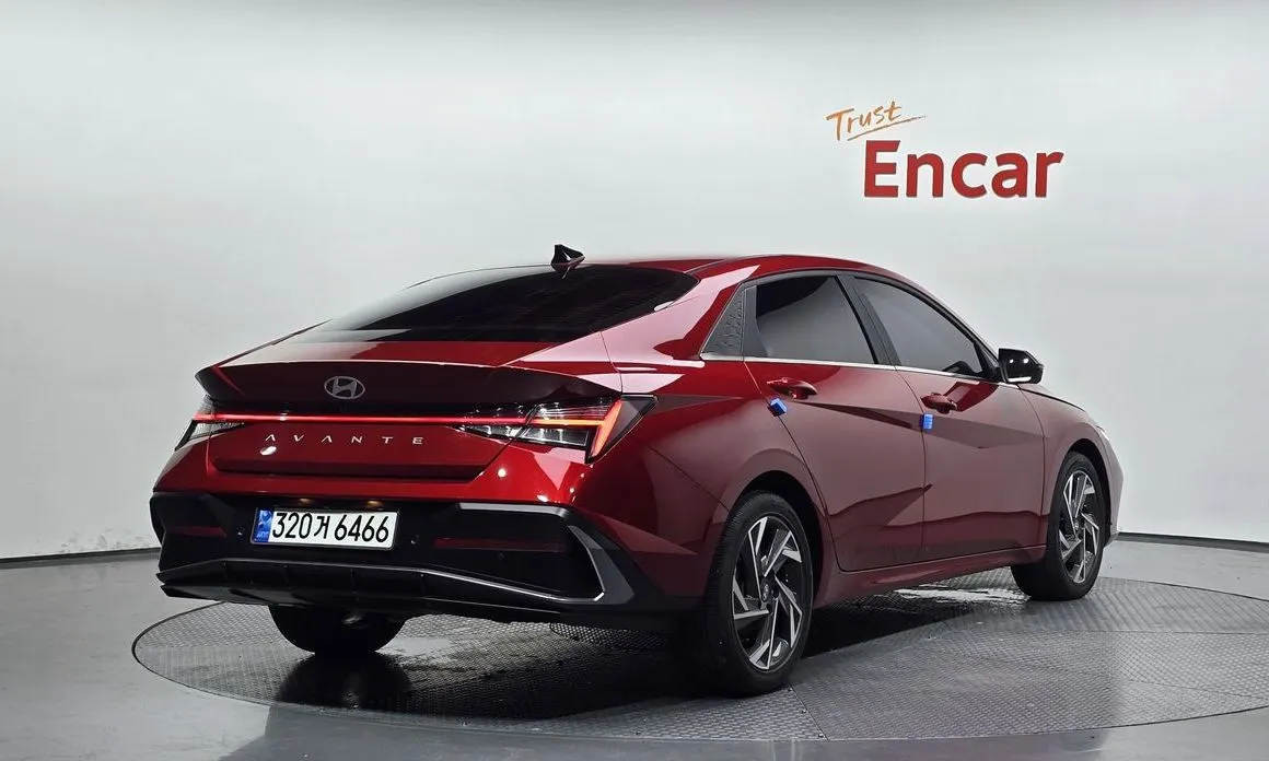 Hyundai AVANTE — фото 2