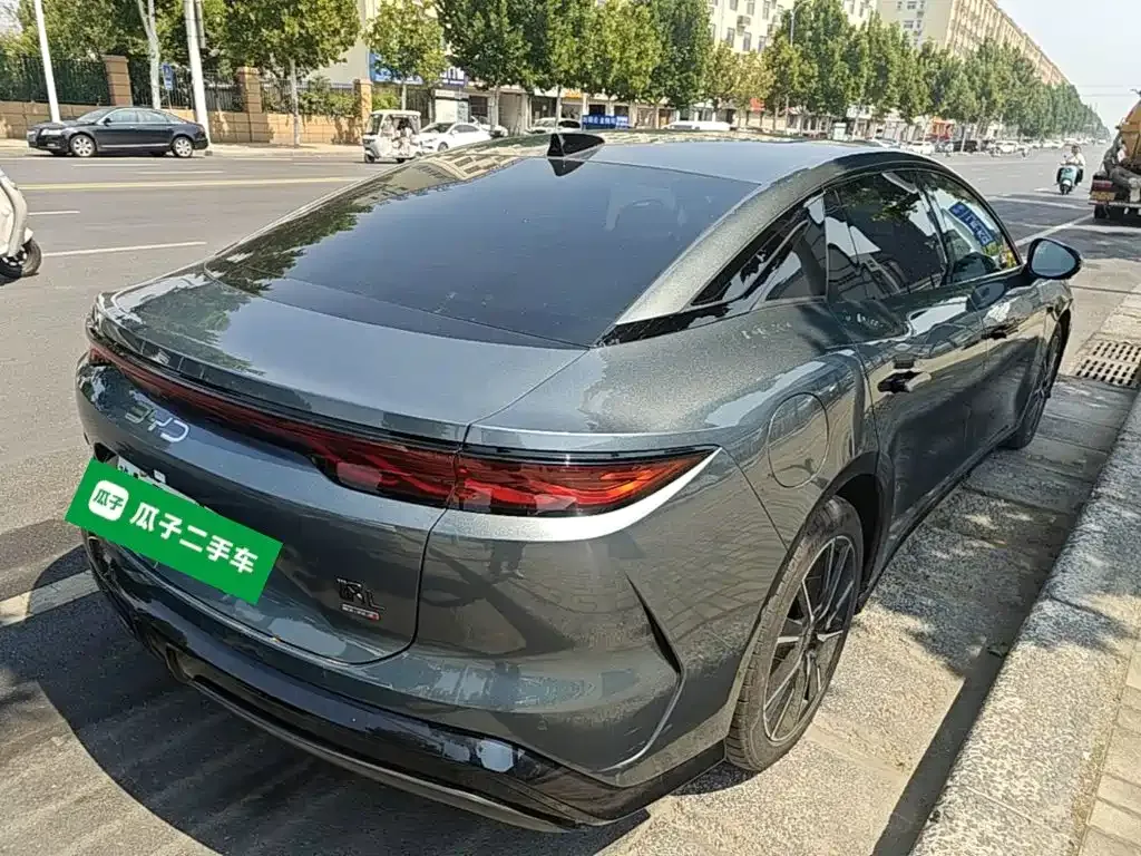 BYD Han L — фото 4