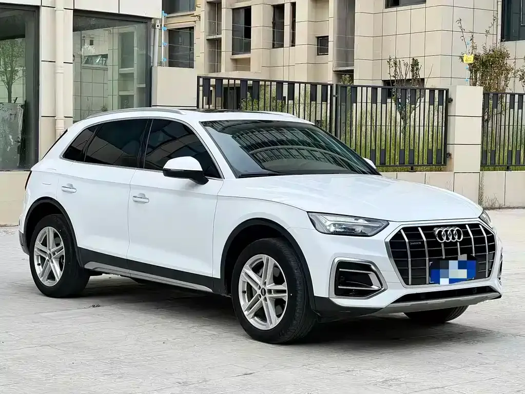 Audi Q5L — фото 2