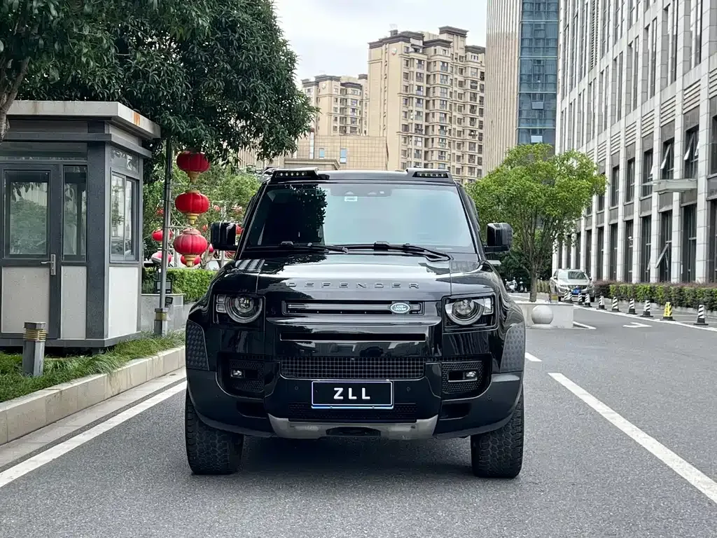 Land Rover Defender — фото 9