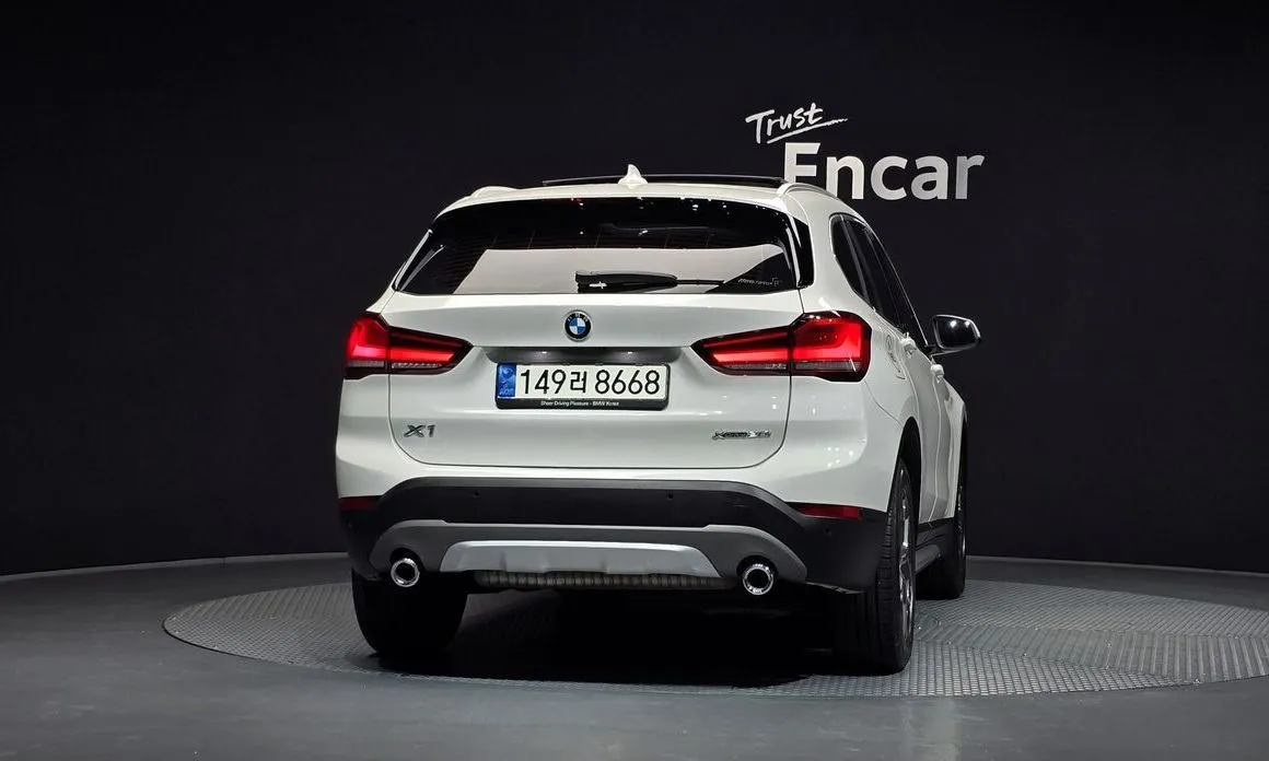 BMW X1 — фото 2