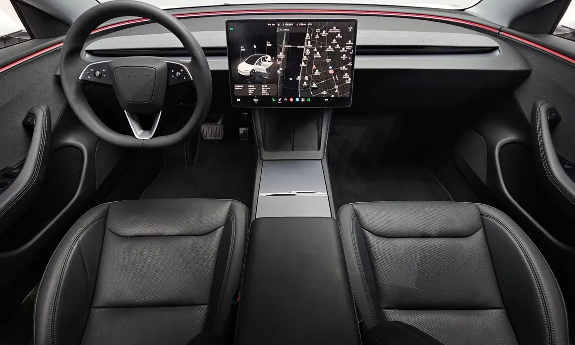 Tesla Model 3 — фото 9
