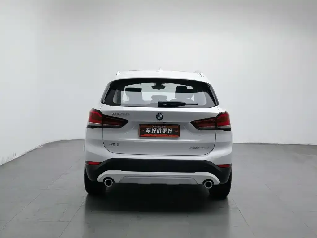 BMW X1 — фото 4
