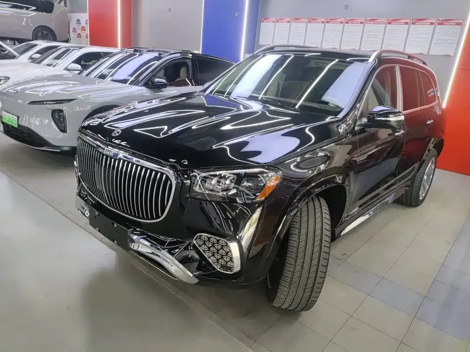 Mercedes-Benz GLS — фото 1