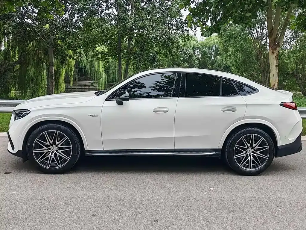Mercedes-Benz GLC Coupe AMG — фото 8