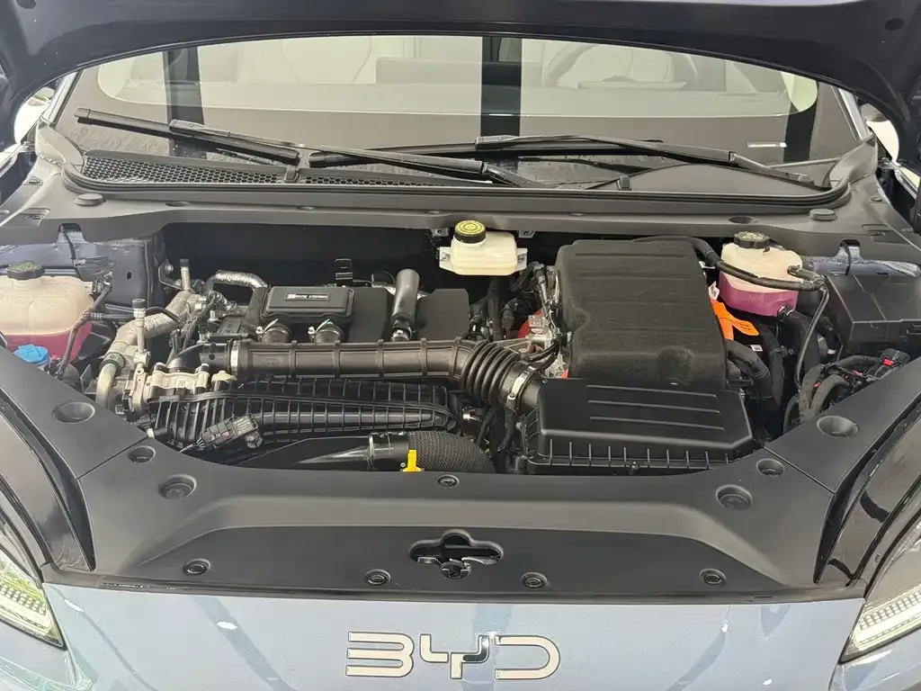 BYD Seal 06 DM-i Touring — фото 8