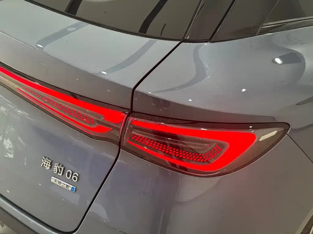 BYD Seal 06 DM-i Touring — фото 9