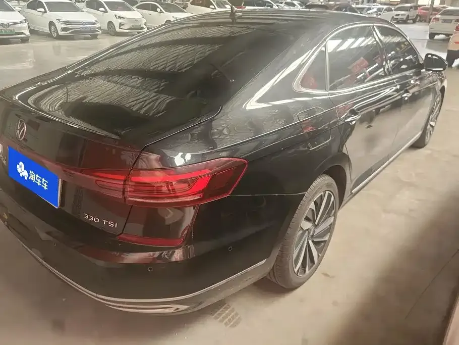 Volkswagen Passat — фото 2