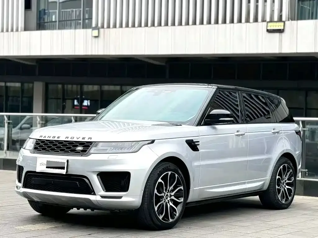 Land Rover Sport — фото 1