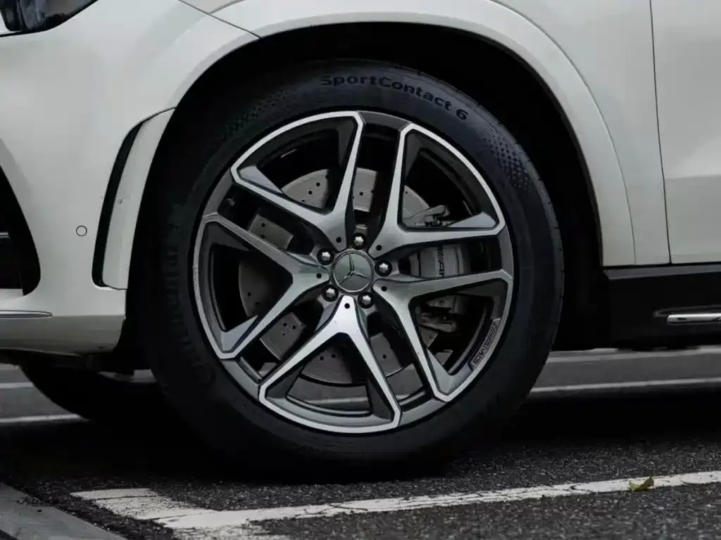 Mercedes-Benz GLE AMG — фото 6
