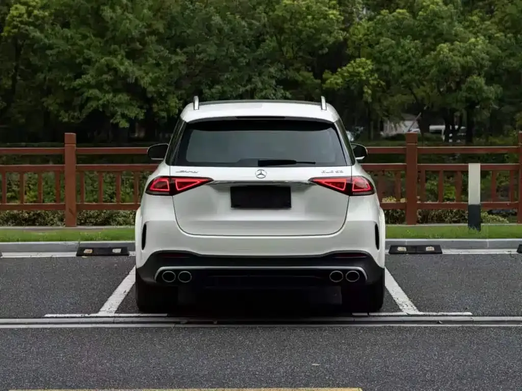 Mercedes-Benz GLE AMG — фото 7