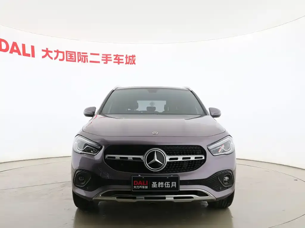 Mercedes-Benz GLA — фото 10