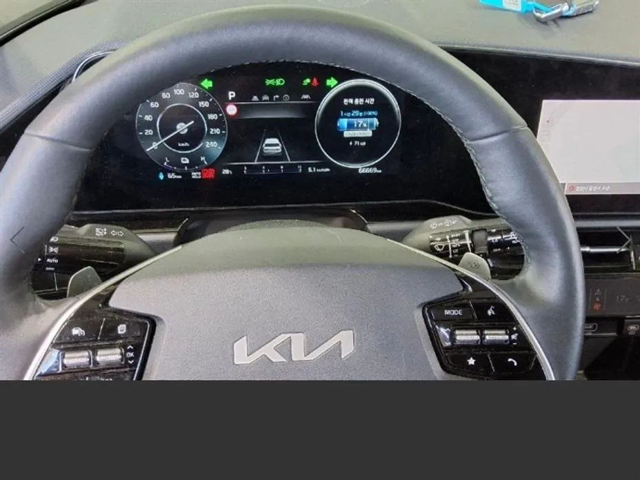 Kia Niro — фото 2